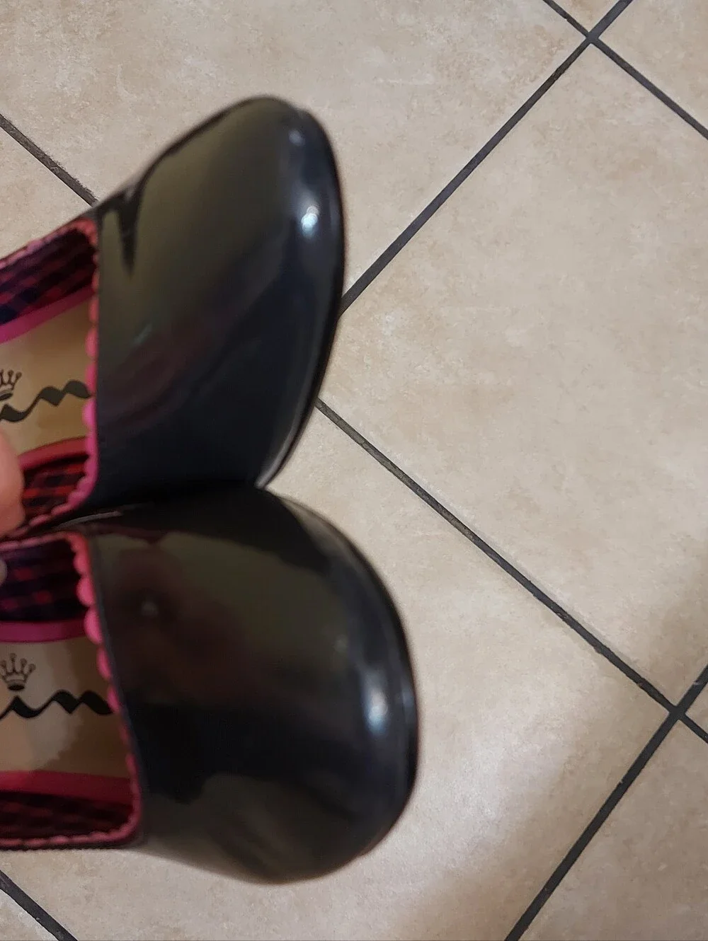 Nina Women's Patent Leather Pumps — Size 8 M